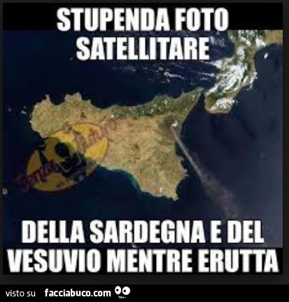 Stupenda foto satellitare della sardegna e del vesuvio mentre erutta