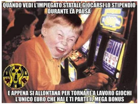 Quando vedi impiegato statale giocarsi lo stipendio durante la pausa